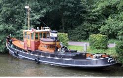 Photo references of Ships